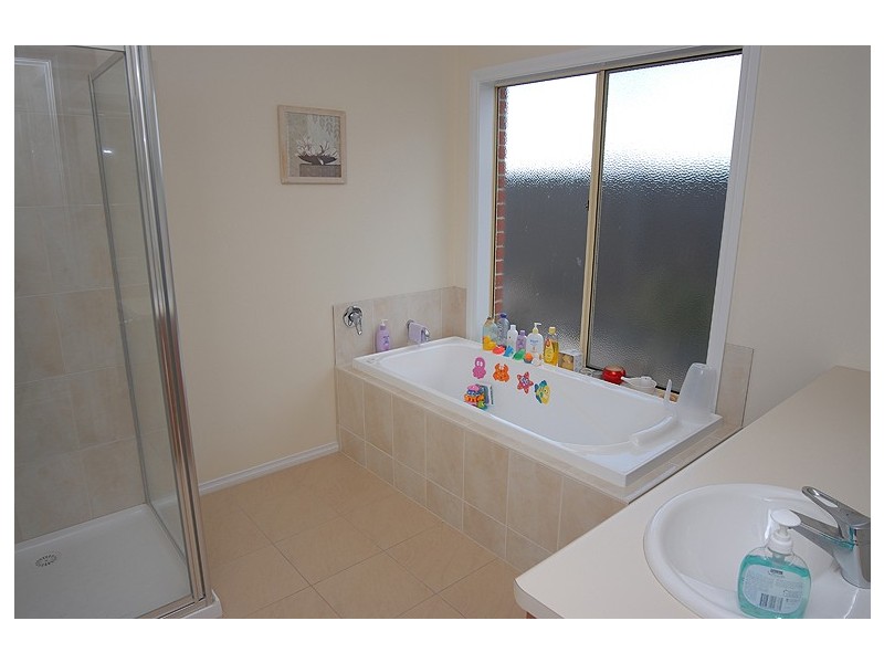 52 Alfredton Drive, Alfredton VIC 3350