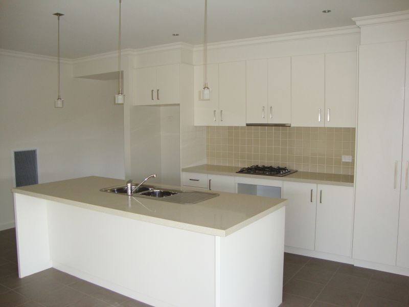 1/1 Grand Junction Road, Miners Rest VIC 3352