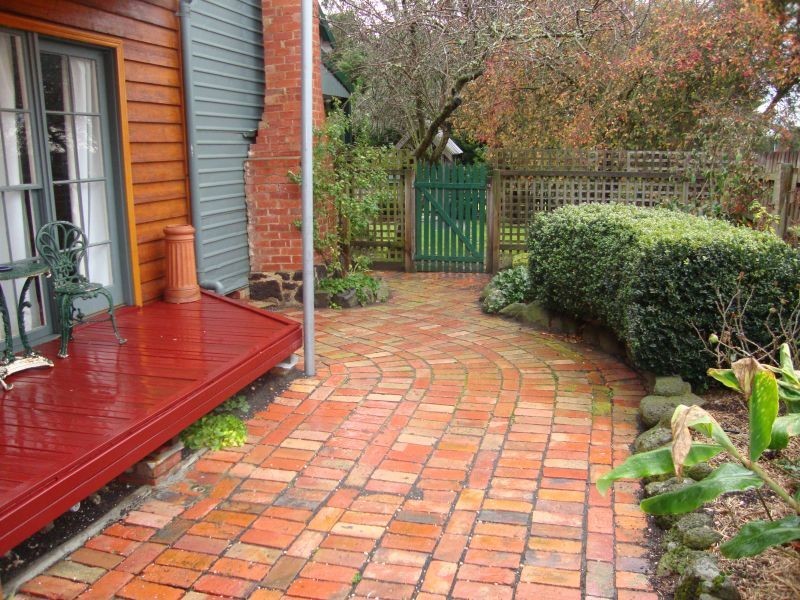 6 Johnson Street, Skipton VIC 3361