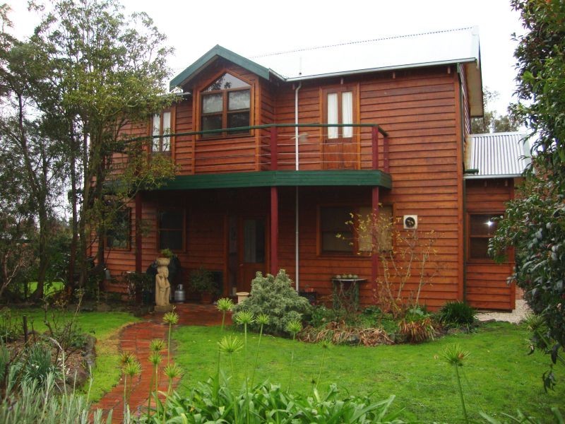 6 Johnson Street, Skipton VIC 3361