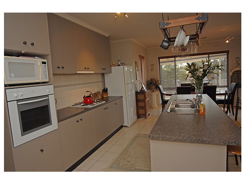 22 Pinewood Drive, Ballarat North VIC 3350