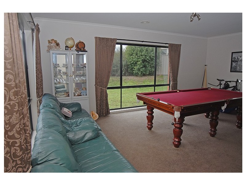 22 Pinewood Drive, Ballarat North VIC 3350