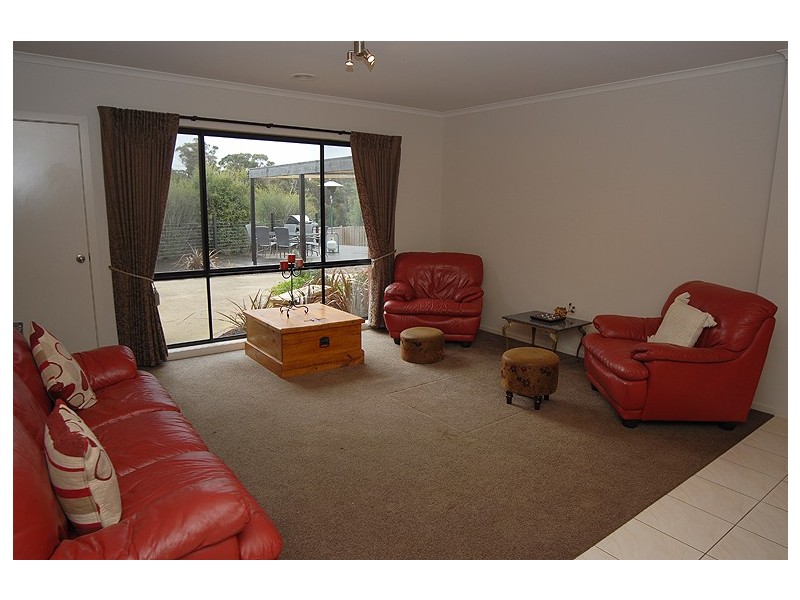 22 Pinewood Drive, Ballarat North VIC 3350