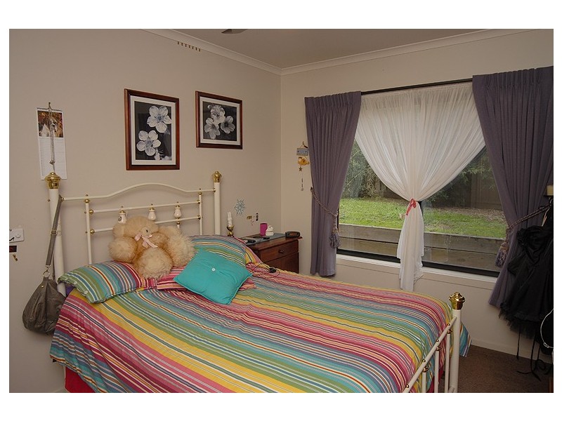 22 Pinewood Drive, Ballarat North VIC 3350