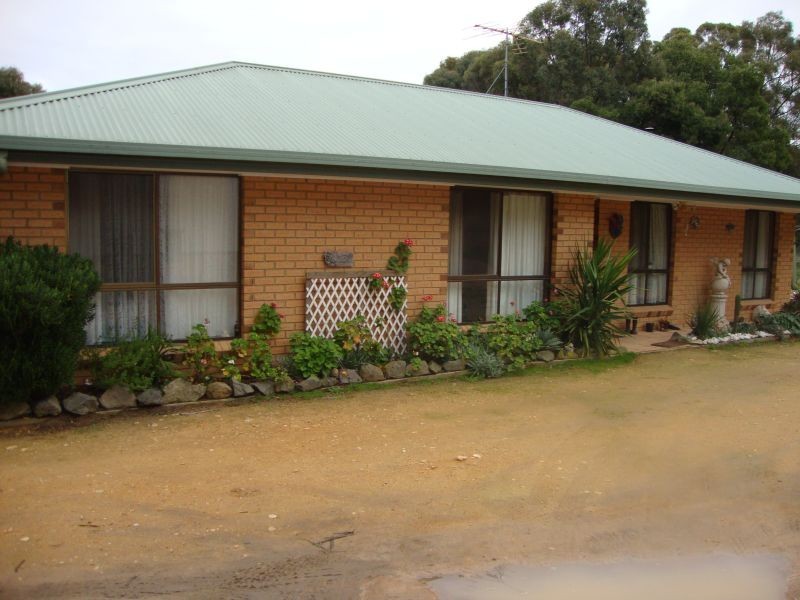 54 Skippers Road, Smythesdale VIC 3351