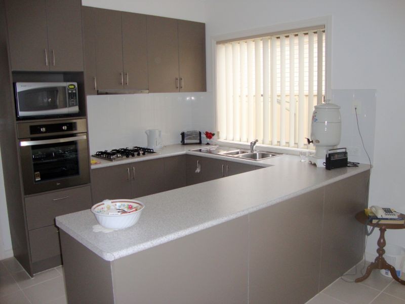 1/6 Thompson Street, Brown Hill VIC 3350