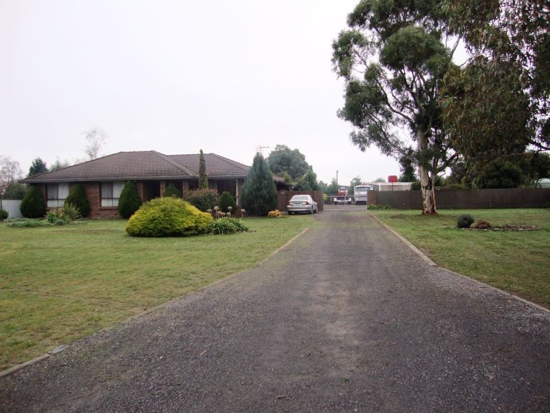 5 Burr Street, Miners Rest VIC 3352