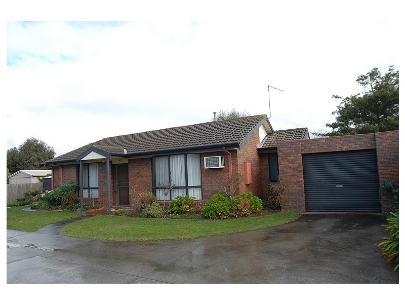 2/9 Horsham Crescent, Alfredton VIC 3350