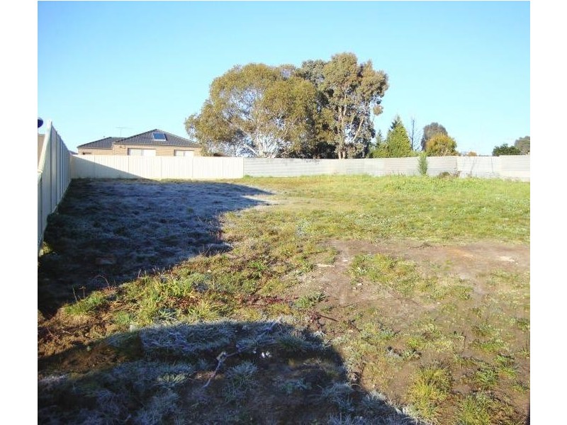 5 Eastview Court, Sebastopol VIC 3356