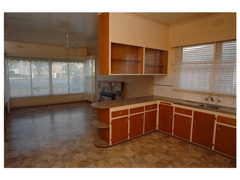 19 Lane Street, Brown Hill VIC 3350