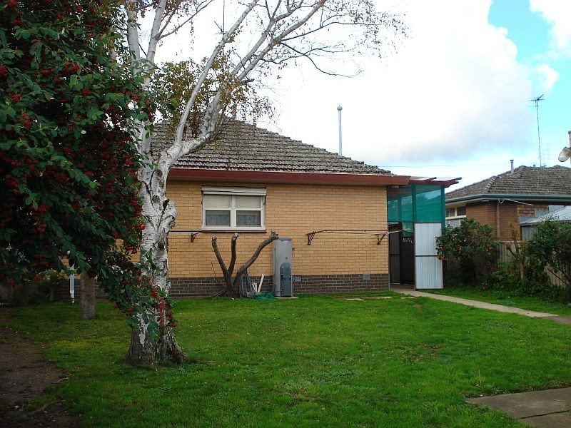 19 Lane Street, Brown Hill VIC 3350