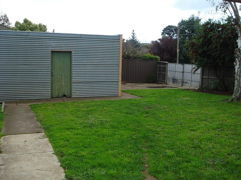 19 Lane Street, Brown Hill VIC 3350