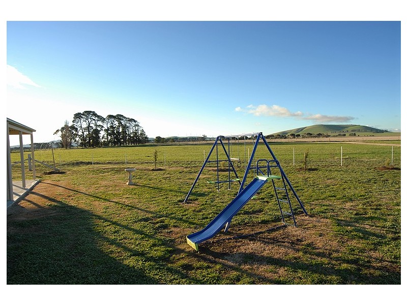 84 Burrumbeet Road, Burrumbeet VIC 3352