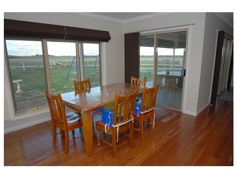 84 Burrumbeet Road, Burrumbeet VIC 3352