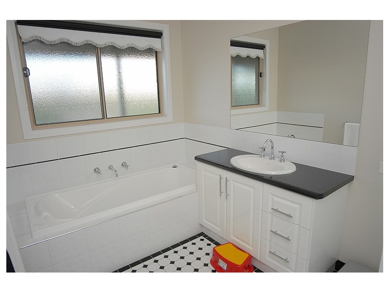 84 Burrumbeet Road, Burrumbeet VIC 3352