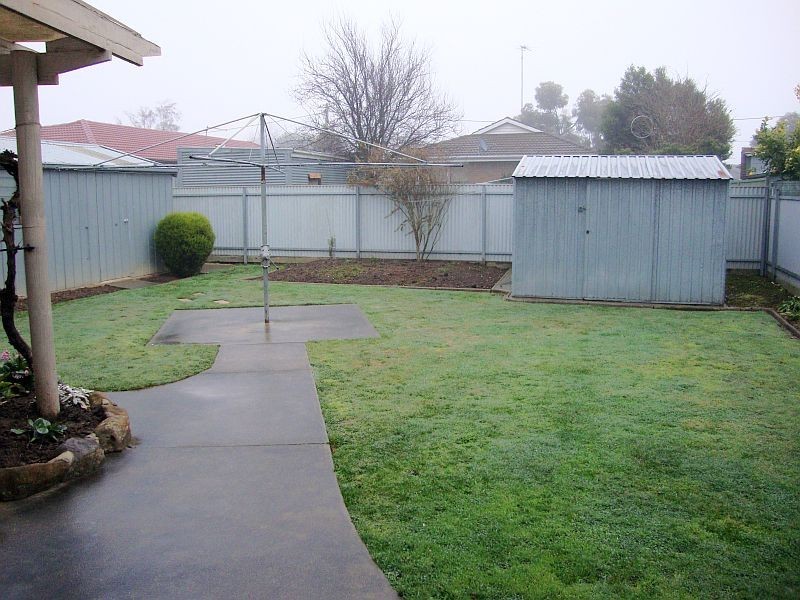 19 Molbray Street, Wendouree VIC 3355