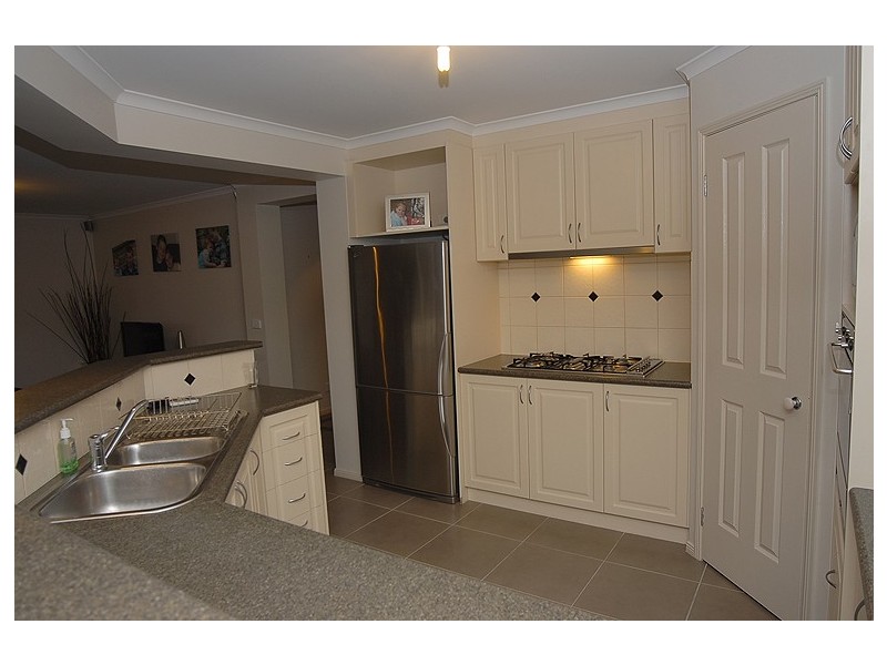 33 Nevett Crescent, Mount Helen VIC 3350