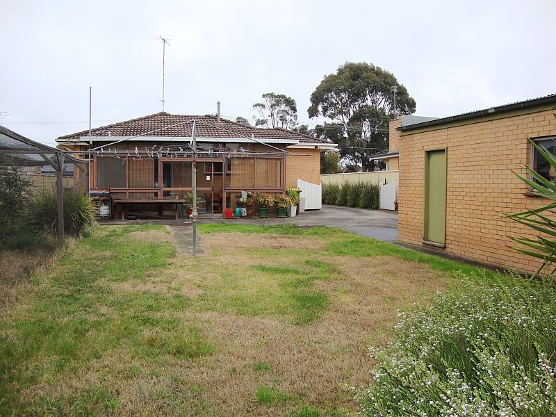 29 Yarrowee Street, Sebastopol VIC 3356