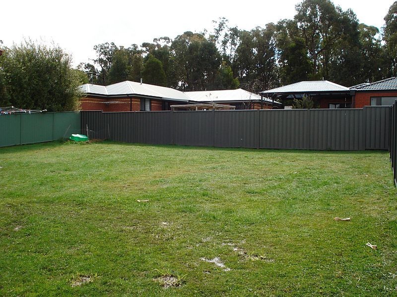 2 Mayfair Court, Mount Helen VIC 3350