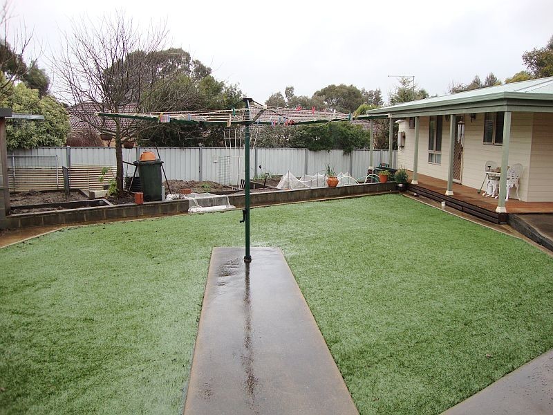 4 Bartley Avenue, Ballarat VIC 3350