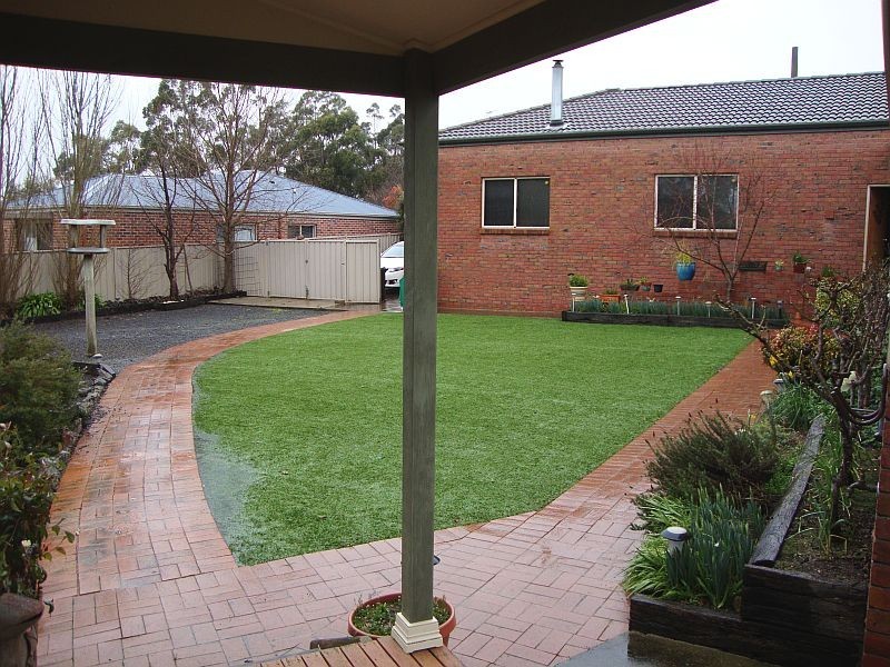 4 Bartley Avenue, Ballarat VIC 3350