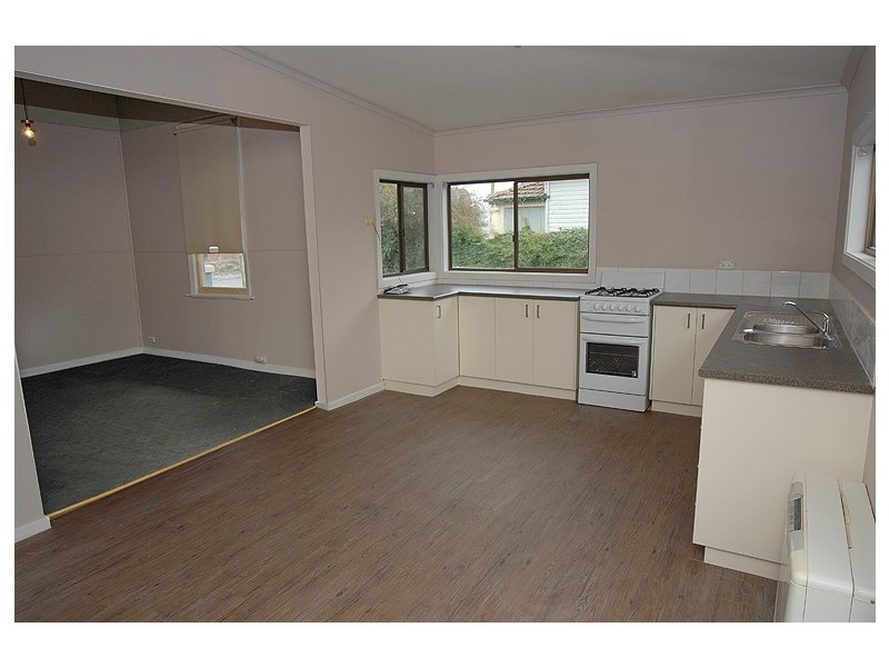 11 Linaker Street, Ballarat VIC 3350