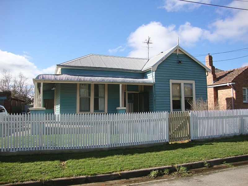 11 Linaker Street, Ballarat VIC 3350