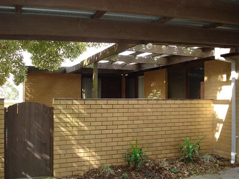 2/104 Moola Street, Ballarat North VIC 3350