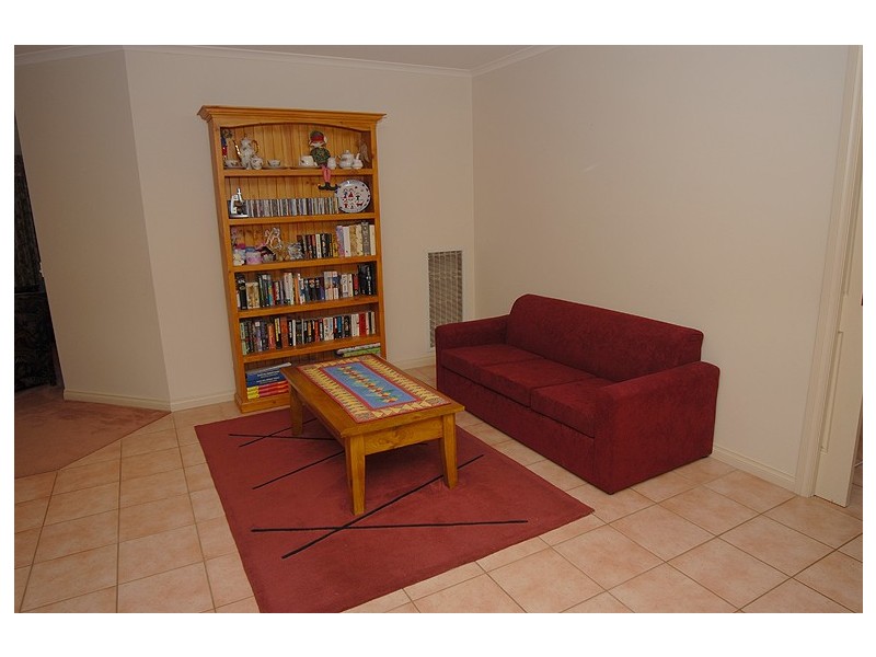 9 Milford Court, Invermay Park VIC 3350