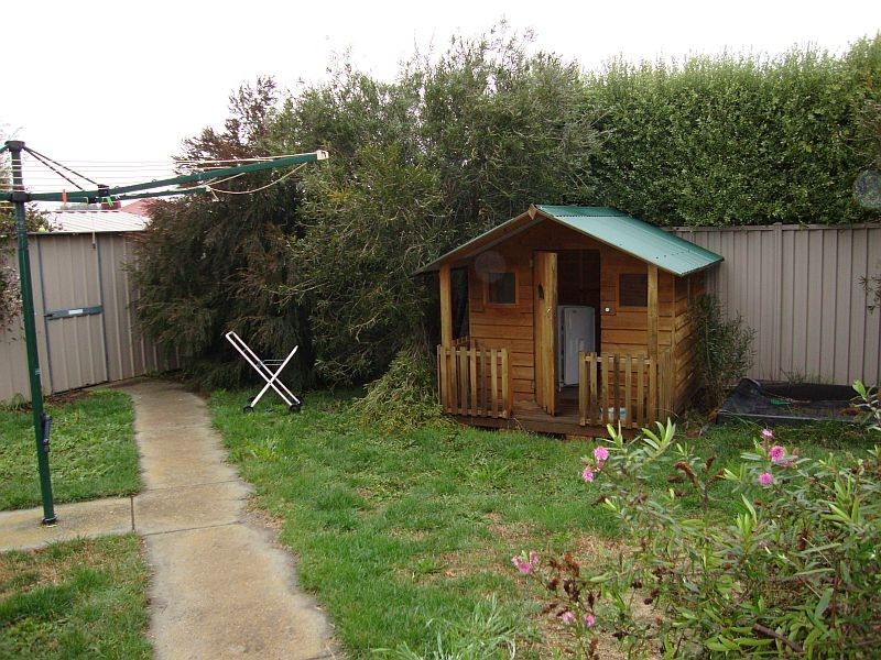 9 Milford Court, Invermay Park VIC 3350