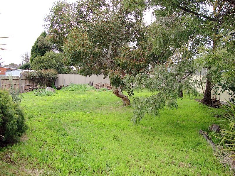 29 Yarrowee Street, Sebastopol VIC 3356