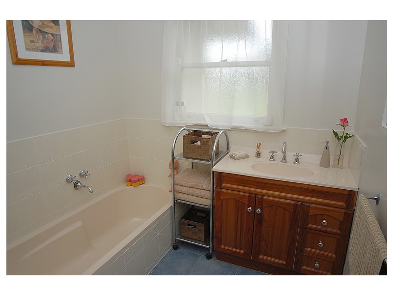 14 Ainley Street, Brown Hill VIC 3350