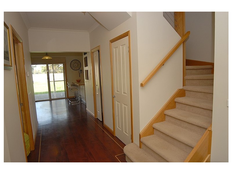 9 Chilton Close, Delacombe VIC 3356