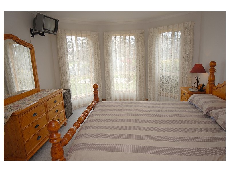 16 Parkside Road, Delacombe VIC 3356