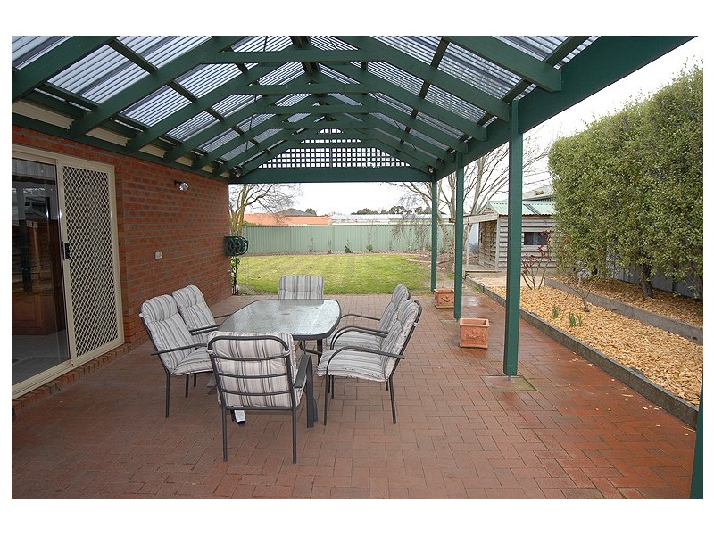 16 Parkside Road, Delacombe VIC 3356