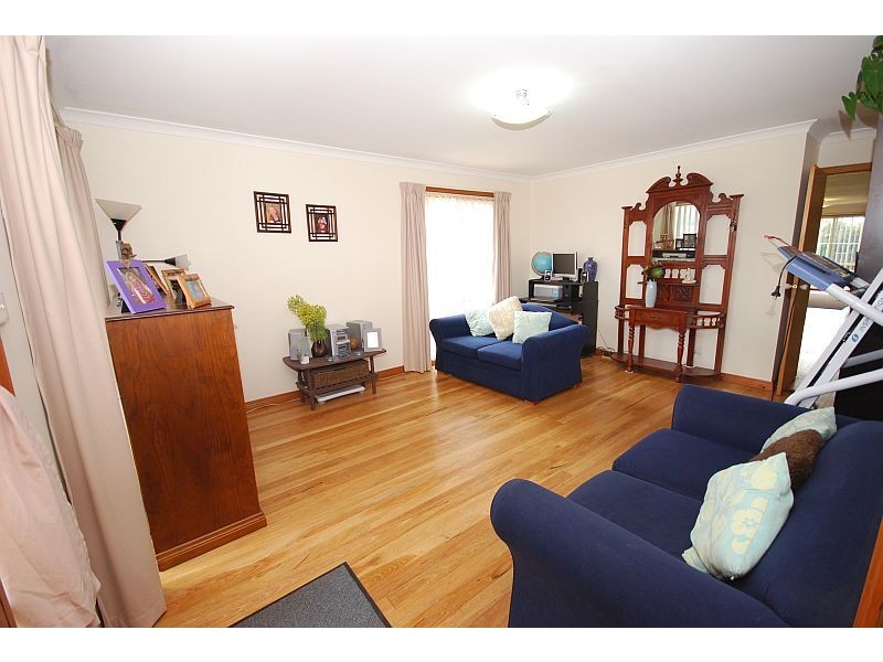 7 James Drive, Delacombe VIC 3356