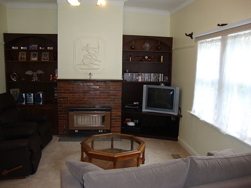 614 Peel Street North, Black Hill VIC 3350