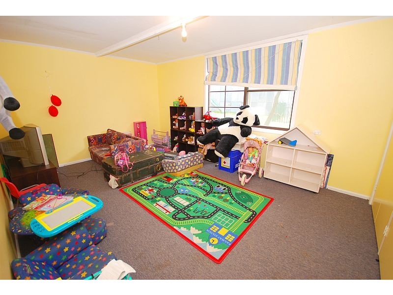 24 Kennedys Road, Smythes Creek VIC 3351