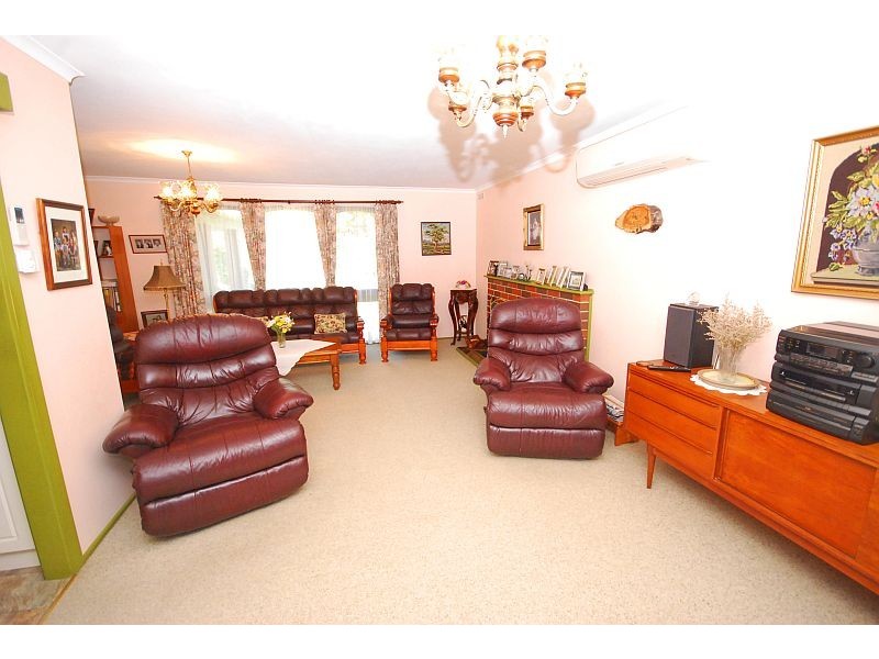 94 Cockatoo Road, Lal Lal VIC 3352