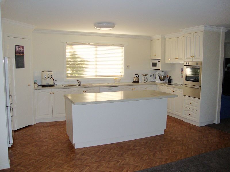 52 Crystal Court, Ross Creek VIC 3351