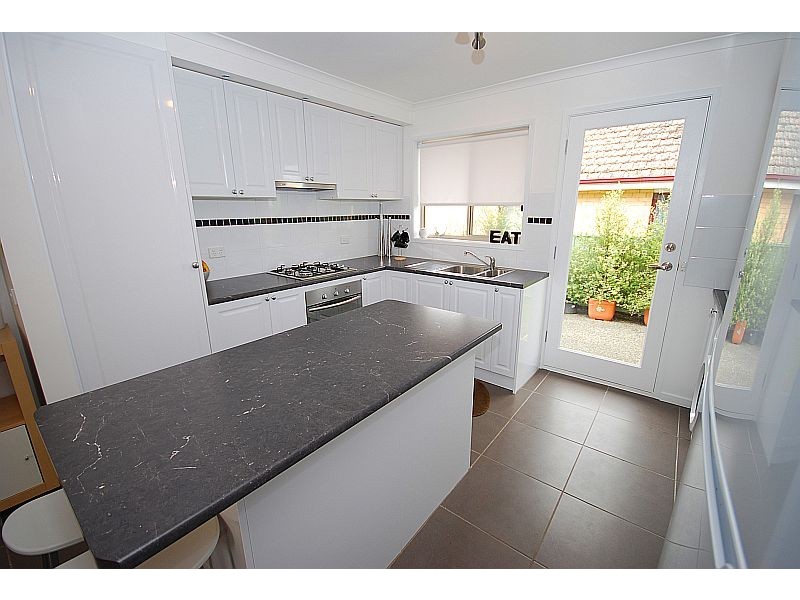 154 Mansfield Avenue, Mount Clear VIC 3350