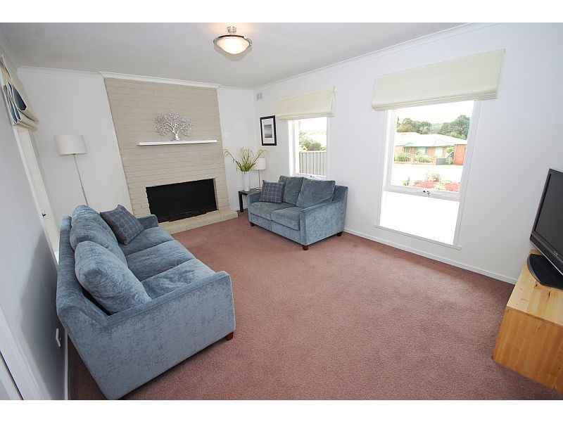 154 Mansfield Avenue, Mount Clear VIC 3350