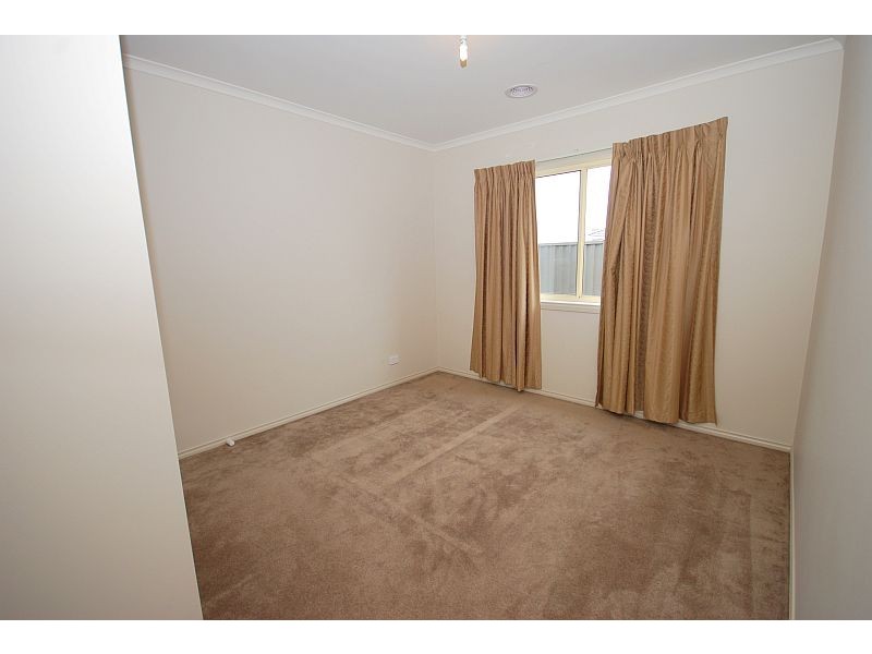 128 Alfredton Drive, Alfredton VIC 3350