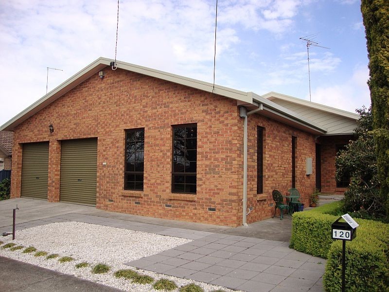 120 Adair Street, Redan VIC 3350