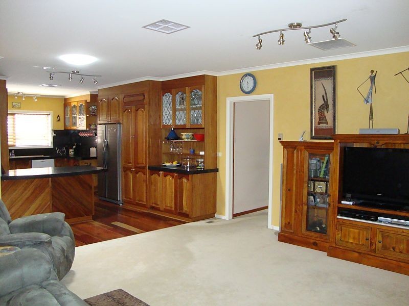 120 Adair Street, Redan VIC 3350