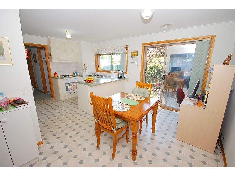 5/207 Yarrowee Street, Sebastopol VIC 3356