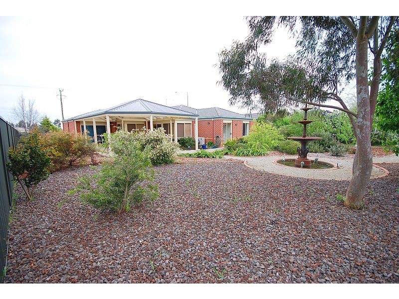 188 Cuthberts Road, Alfredton VIC 3350