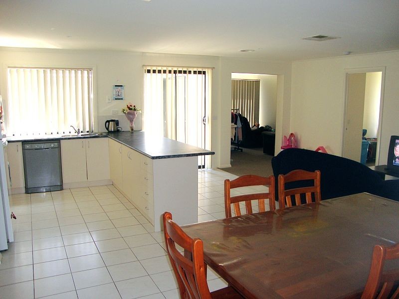 5 Hanwood Close, Delacombe VIC 3356