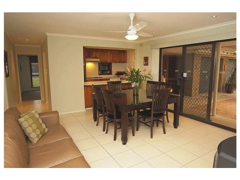 3 Banyule Drive, Delacombe VIC 3356