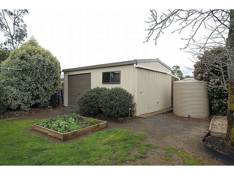 3 Banyule Drive, Delacombe VIC 3356